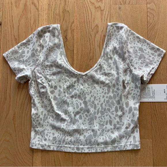 Lululemon Align Tee - Picture 2 of 3